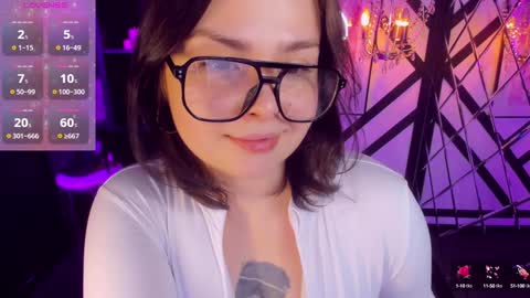 Woman online show from 01.08.25