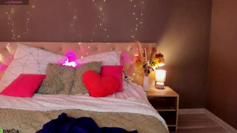 Maya online show from 04.09.26