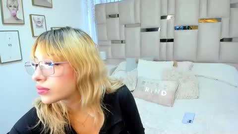 Snapshot of mayajhons chatting on 02.28.26 Mayajhons online show from 02.28.26