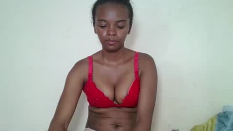 Snapshot of mayalabelle chatting on 01.10.26 mayalabelle online show from 01.10.26