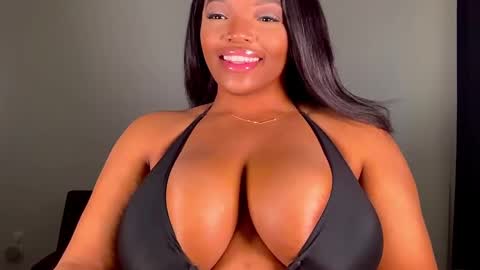 MayBabi online show from 01.14.25