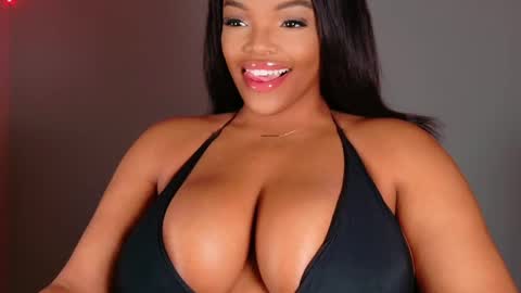 MayBabi online show from 03.04.25