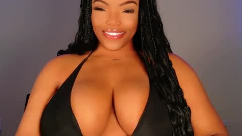 MayBabi online show from 10.31.25