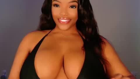 MayBabi online show from 11.02.25