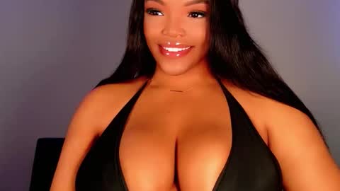 MayBabi online show from 11.28.25