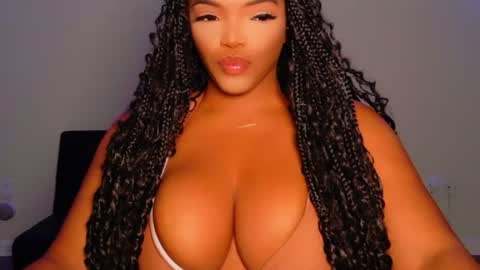 MayBabi online show from 07.22.26