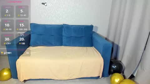 Snapshot of maybe_mia chatting on 12.11.24 Mia GMT2 Mon 3-9 AM Tue 3-9 AM Wed 3-9 AMThur 10 AM - 4 PM Fri 3-9 AM Sat 3-9 AM Sun 3-9 AM. online show from 12.11.24