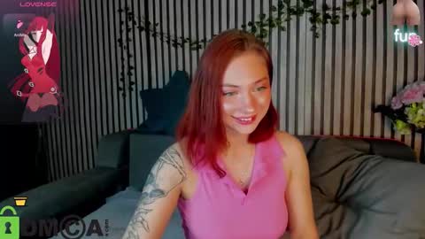 Snapshot of maybe_mia chatting on 12.19.25 Mia GMT2 Mon 3-9 AM Tue 3-9 AM Wed 3-9 AMThur 10 AM - 4 PM Fri 3-9 AM Sat 3-9 AM Sun 3-9 AM. online show from 12.19.25