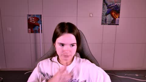 maybloom_ online show from 11.27.25