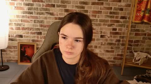 maybloom_ online show from 12.16.25