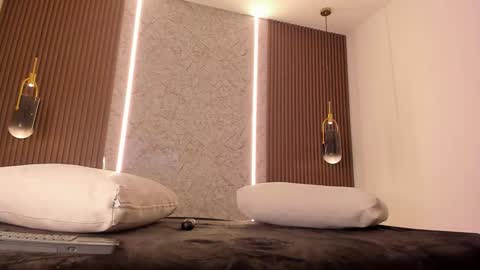 Snapshot of maye_wells_ chatting on 02.28.26 Maye Wells online show from 02.28.26