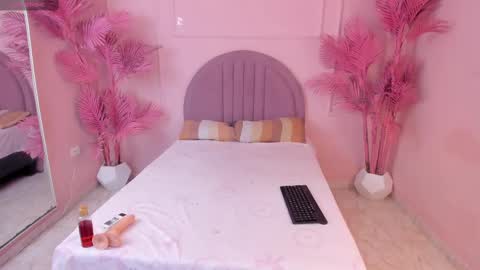 mayevanss online show from 10.02.25