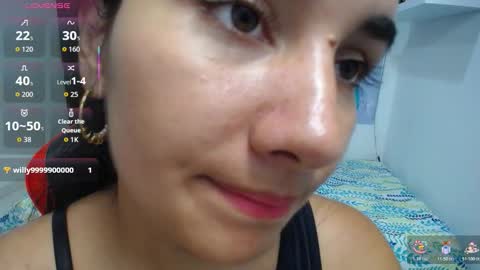Snapshot of maylin_hornyy19 chatting on 10.29.25 Maylin online show from 10.29.25