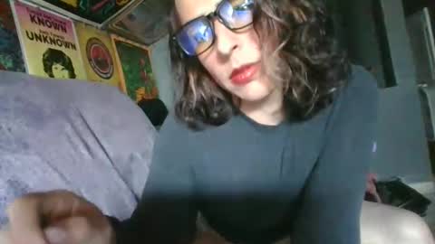 Snapshot of mayra_mayhem chatting on 12.11.24 diana doll online show from 12.11.24