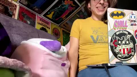 Snapshot of mayra_mayhem chatting on 12.15.24 diana doll online show from 12.15.24