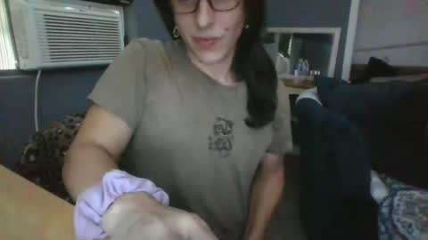 Snapshot of mayra_mayhem chatting on 09.29.25 diana doll online show from 09.29.25