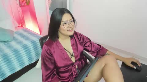 Mayu KIm online show from 11.02.25