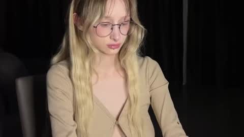 mayvi_cold online show from 06.23.26