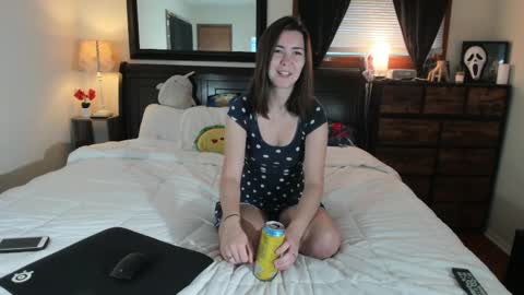 Snapshot of mbbc35 chatting on 10.14.25 Ill be back soon online show from 10.14.25
