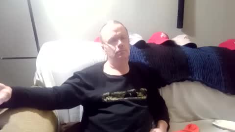 mcfly1973 online show from 12.25.24