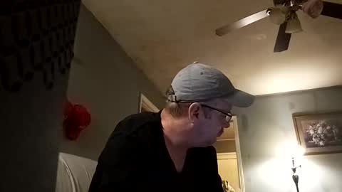 mcfly1973 online show from 12.31.24