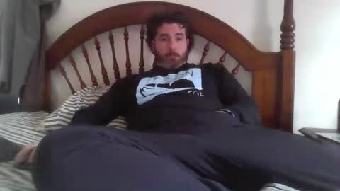 Snapshot of mdavis1six chatting on 11.14.25 Davis online show from 11.14.25