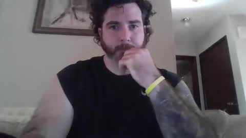 Snapshot of mdavis1six chatting on 12.01.25 Davis online show from 12.01.25