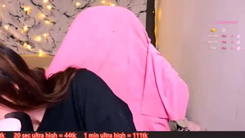 Snapshot of me_hanna chatting on 02.20.25 Hanna online show from 02.20.25