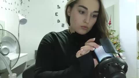 Melissa online show from 01.11.25