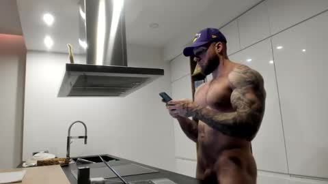 Snapshot of mealphamale chatting on 01.22.25 Alpha Male online show from 01.22.25