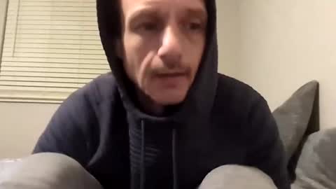 Snapshot of meanfinger chatting on 02.07.26 Jizzy online show from 02.07.26