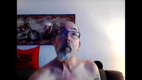 me at home online show from 03.19.26