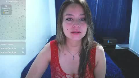 Snapshot of medelheine chatting on 04.06.26 Madelheine online show from 04.06.26