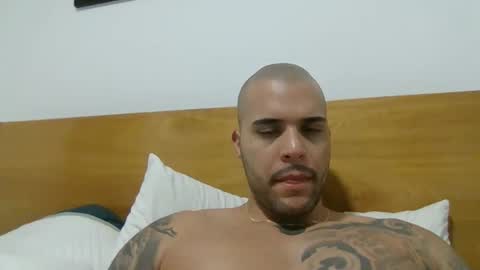 filippoae online show from 12.04.24