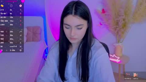 Dina online show from 04.14.26