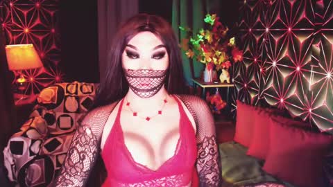 THE QUEEN ALPHA   Queen Medusa Prey online show from 03.04.25