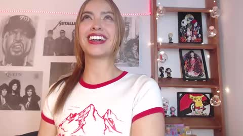 Snapshot of meeowlody chatting on 12.27.24 Emily online show from 12.27.24