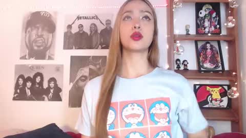 Snapshot of meeowlody chatting on 01.16.25 Emily online show from 01.16.25