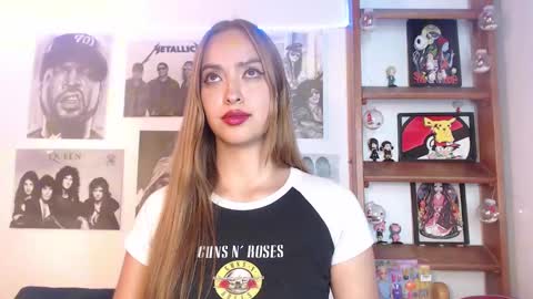 Snapshot of meeowlody chatting on 01.22.25 Emily online show from 01.22.25