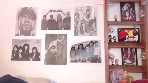 Snapshot of meeowlody chatting on 01.30.25 Emily online show from 01.30.25