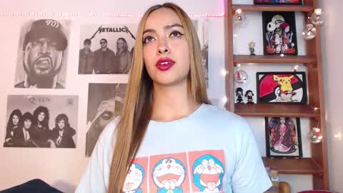 Snapshot of meeowlody chatting on 02.13.25 Emily online show from 02.13.25