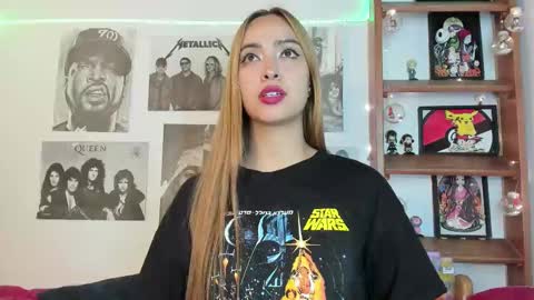 Snapshot of meeowlody chatting on 02.20.25 Emily online show from 02.20.25