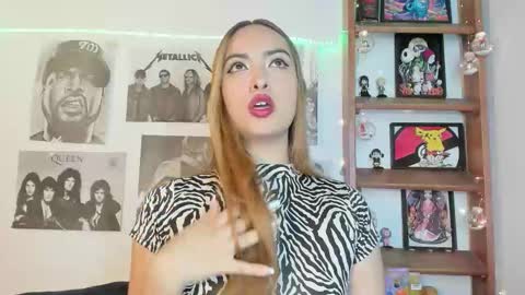 Snapshot of meeowlody chatting on 12.13.25 Emily online show from 12.13.25