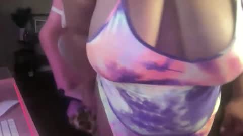 Southern Peach online show from 11.14.25