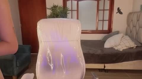 Megan online show from 11.22.25