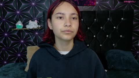 megam_white online show from 03.28.26