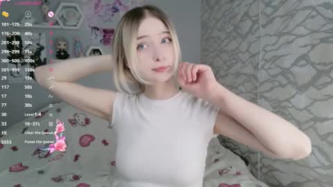 Snapshot of megan__ami chatting on 06.06.26 Megan online show from 06.06.26