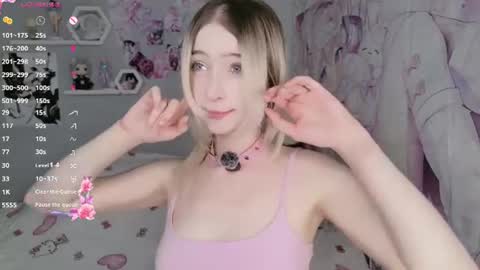 Snapshot of megan__ami chatting on 06.20.26 Megan online show from 06.20.26