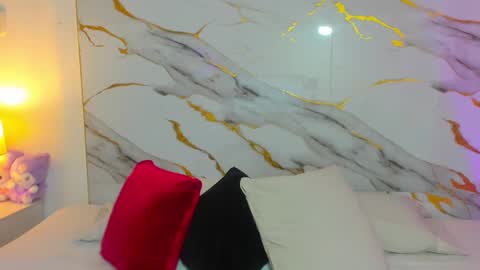 megan__monroe online show from 10.27.25