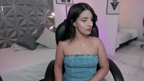megan__monroe online show from 04.11.26